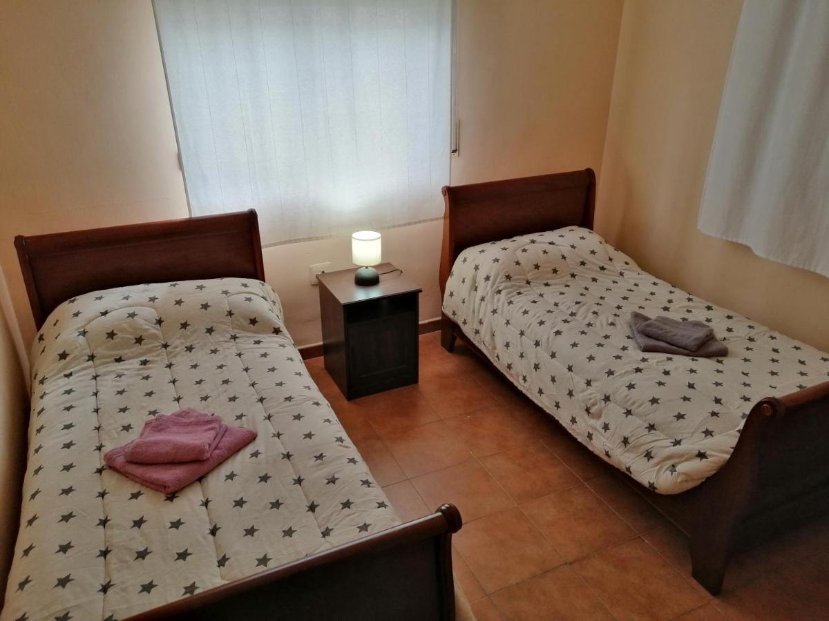 Chalet Montprats, Serra Luaran gambar